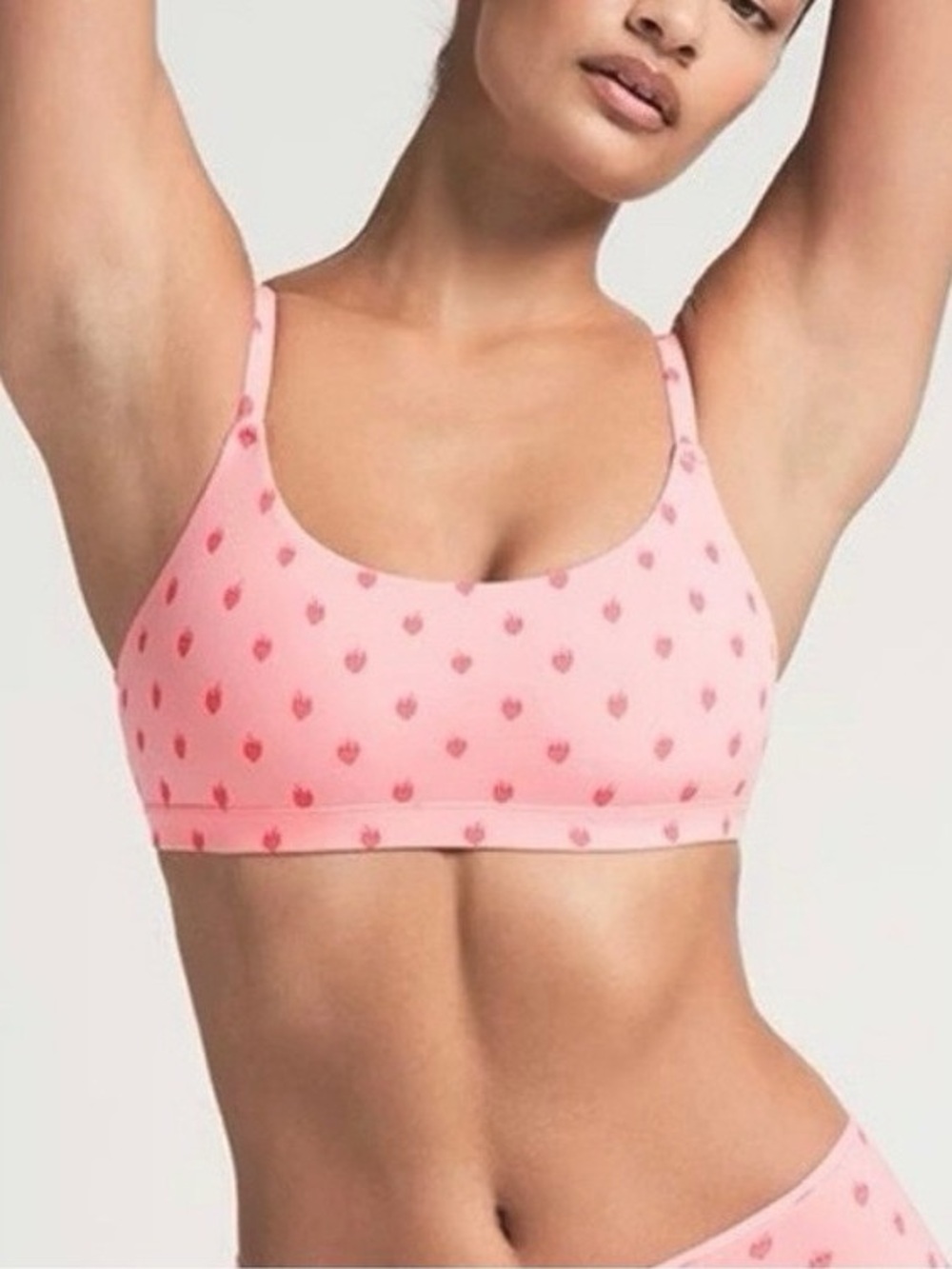 SKIMS Flaming Heart Scoop Neck Bralette w/ thong